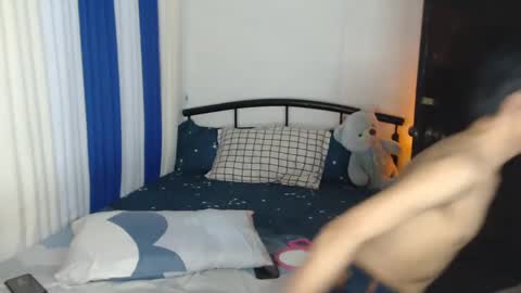 Kylie online show from February 7, 4:35 pm