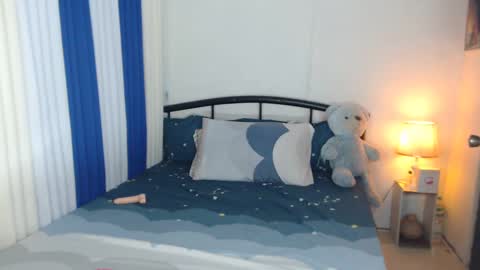 Kylie online show from February 10, 7:26 am