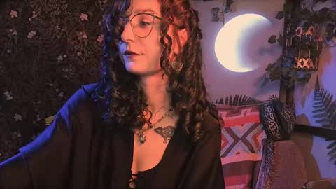 Lady Luna online show from March 8, 12:11 am