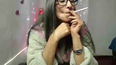 SANDRA online show from November 22, 4:22 am