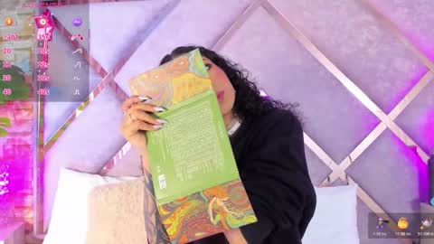 Lanna  online show from March 18, 3:53 am