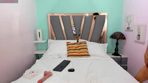  L E M M O N  online show from October 22, 3:34 pm