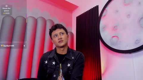 _leohot_ online show from November 25, 3:39 am