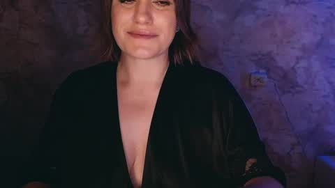 Snapshot of _letty_ chatting on December 14, 3:18 am Letty online show from December 14, 3:18 am