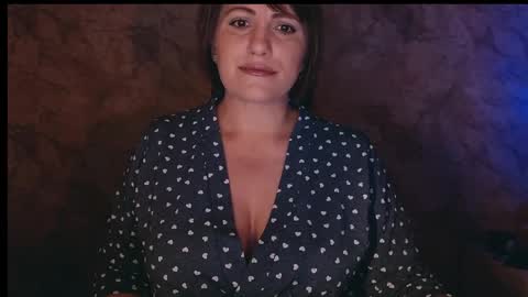Snapshot of _letty_ chatting on October 12, 12:31 am Letty online show from October 12, 12:31 am
