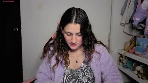 Snapshot of _lindasy_ chatting on May 21, 3:02 am Lindasy online show from May 21, 3:02 am