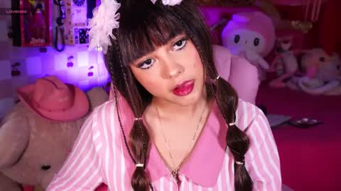_little_glrl_ online show from May 30, 1:35 am