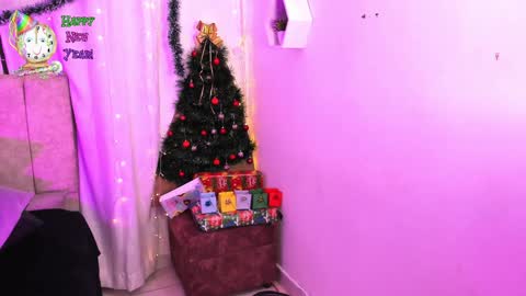 Ivy 3 online show from January 6, 10:37 pm