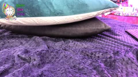 Ivy 3 online show from January 7, 10:19 pm