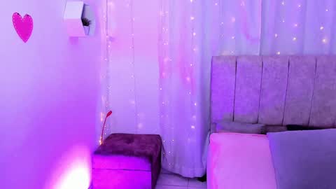 Ivy 3 online show from January 20, 10:37 pm