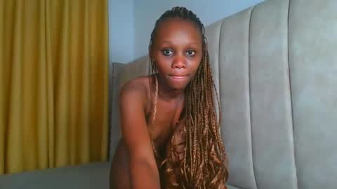 Littlevenus online show from September 20, 3:02 pm