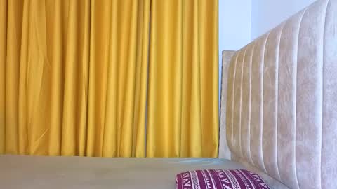 Littlevenus online show from November 30, 11:31 pm