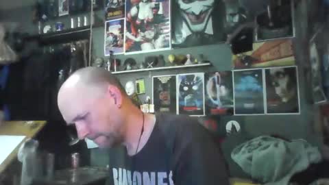 That guy online show from March 5, 4:25 pm