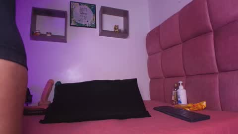 Lorrayne online show from February 21, 11:55 am