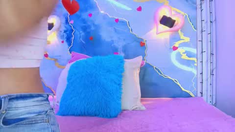 Lorrayne online show from February 28, 12:06 pm