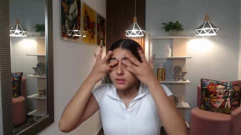 Snapshot of _lucy_grey chatting on June 4, 11:05 am Lucy online show from June 4, 11:05 am