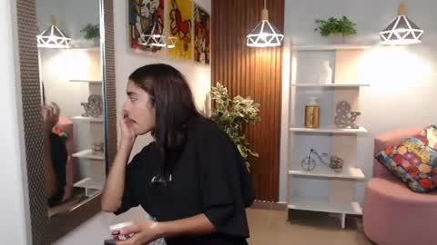 Snapshot of _lucy_grey chatting on June 12, 11:09 am Lucy online show from June 12, 11:09 am