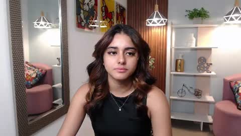 Snapshot of _lucy_grey chatting on June 25, 11:04 am Lucy online show from June 25, 11:04 am