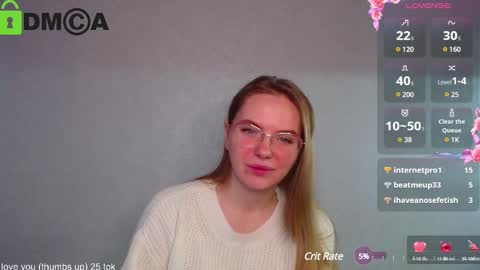 Welcome guys  Pleasure to see you all here  My name is Lysafeta and MichaelaTip menu is active Private is open  online show from December 2, 7:47 am