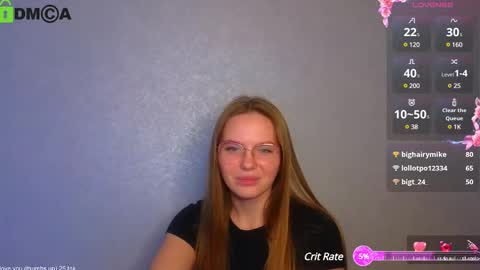 Welcome guys  Pleasure to see you all here  My name is Lysafeta and MichaelaTip menu is active Private is open  online show from December 11, 9:52 am