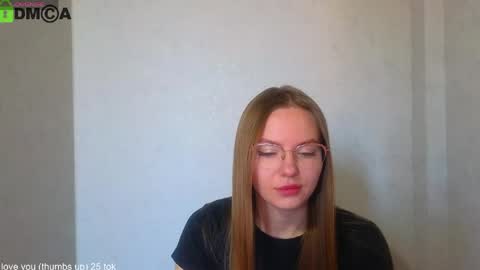 Snapshot of _lysafeta_ chatting on April 24, 4:48 am Welcome guys Pleasure to see you all here My name is Lysafeta and MichaelaTip menu is active Private is open online show from April 24, 4:48 am