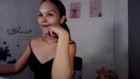 Snapshot of _m1ssj3n chatting on May 13, 2:25 pm _m1ssj3n online show from May 13, 2:25 pm