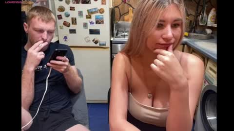 Snapshot of _magic_kis chatting on June 11, 11:41 am _magic_kis online show from June 11, 11:41 am