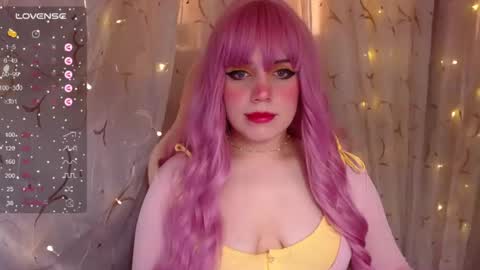 Snapshot of _marcelline_ chatting on January 5, 11:37 am Kira online show from January 5, 11:37 am