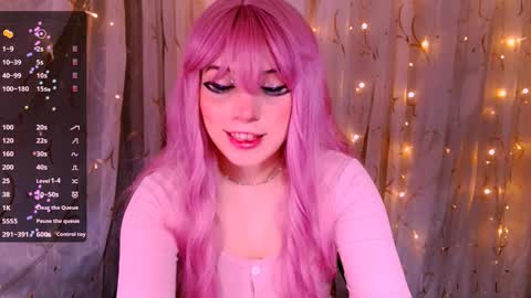 Snapshot of _marcelline_ chatting on September 23, 8:39 am Kira online show from September 23, 8:39 am