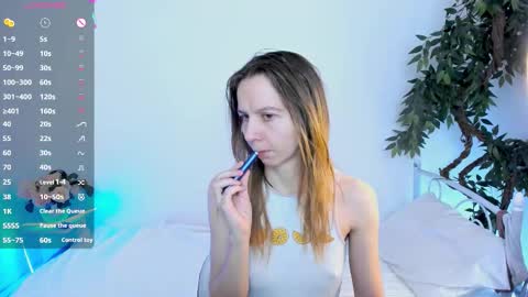 Scarlett online show from March 9, 10:08 am