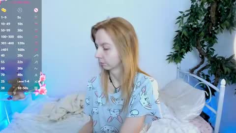 Snapshot of _mari_so chatting on April 28, 12:43 pm Scarlett online show from April 28, 12:43 pm