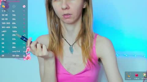 Snapshot of _mari_so chatting on May 27, 2:36 pm Scarlett online show from May 27, 2:36 pm