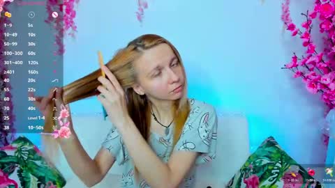 Snapshot of _mari_so chatting on May 28, 1:52 pm Scarlett online show from May 28, 1:52 pm