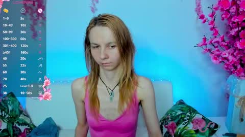 Snapshot of _mari_so chatting on May 29, 11:08 am Scarlett online show from May 29, 11:08 am