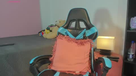 Snapshot of _maria_foxx_ chatting on July 16, 6:36 pm Maria online show from July 16, 6:36 pm