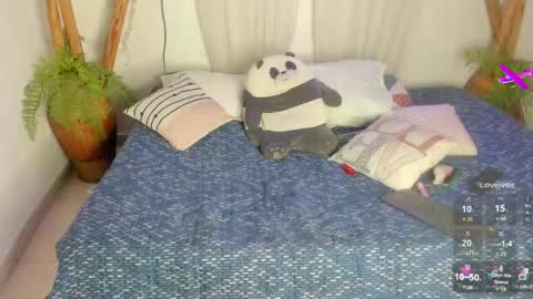 Mariana Fox online show from February 17, 6:10 am