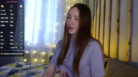 Snapshot of _marianne_ chatting on December 19, 10:45 am online show from December 19, 10:45 am