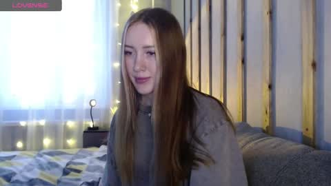 Snapshot of _marianne_ chatting on December 26, 10:05 am online show from December 26, 10:05 am