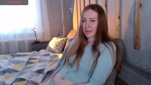 Snapshot of _marianne_ chatting on February 7, 12:39 pm online show from February 7, 12:39 pm