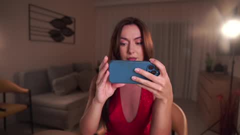 Snapshot of _mariarty_ chatting on February 15, 11:03 pm Marie - -25 discount online show from February 15, 11:03 pm