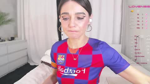 Mari online show from January 30, 1:10 pm