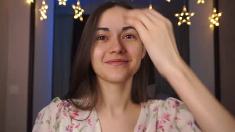  Gwen  online show from January 7, 9:14 pm