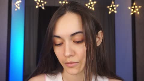  Gwen  online show from February 1, 7:34 pm