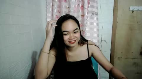 Snapshot of _maureen_ chatting on February 12, 7:58 am _maureen_ online show from February 12, 7:58 am