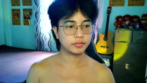 MAX Dont forget to follow online show from December 21, 3:46 am