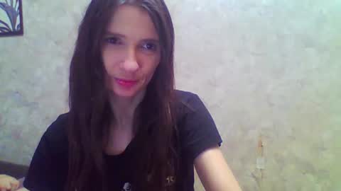 Snapshot of _me0w_me0w_ chatting on March 3, 12:39 am me0w me0w online show from March 3, 12:39 am