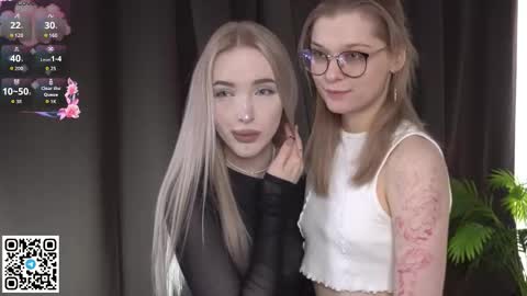 Elva and Kate  online show from September 14, 7:29 am