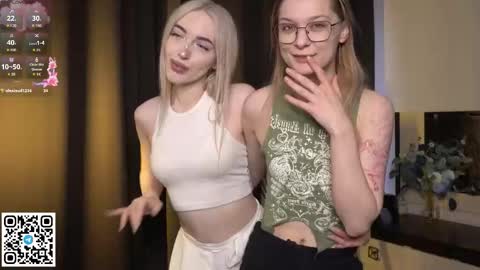 Elva and Kate  online show from November 21, 7:40 am