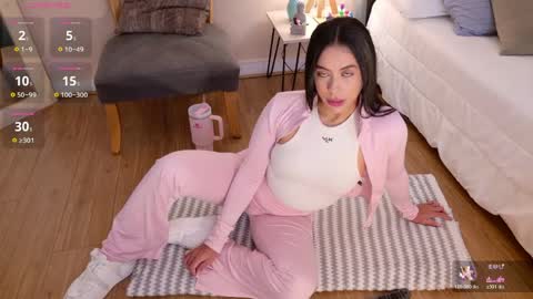 Snapshot of _megaan__ chatting on April 25, 1:41 pm Megan online show from April 25, 1:41 pm