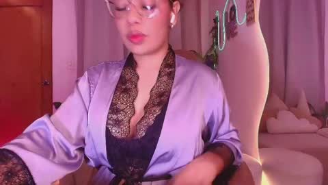 Marce  online show from May 12, 1:41 pm